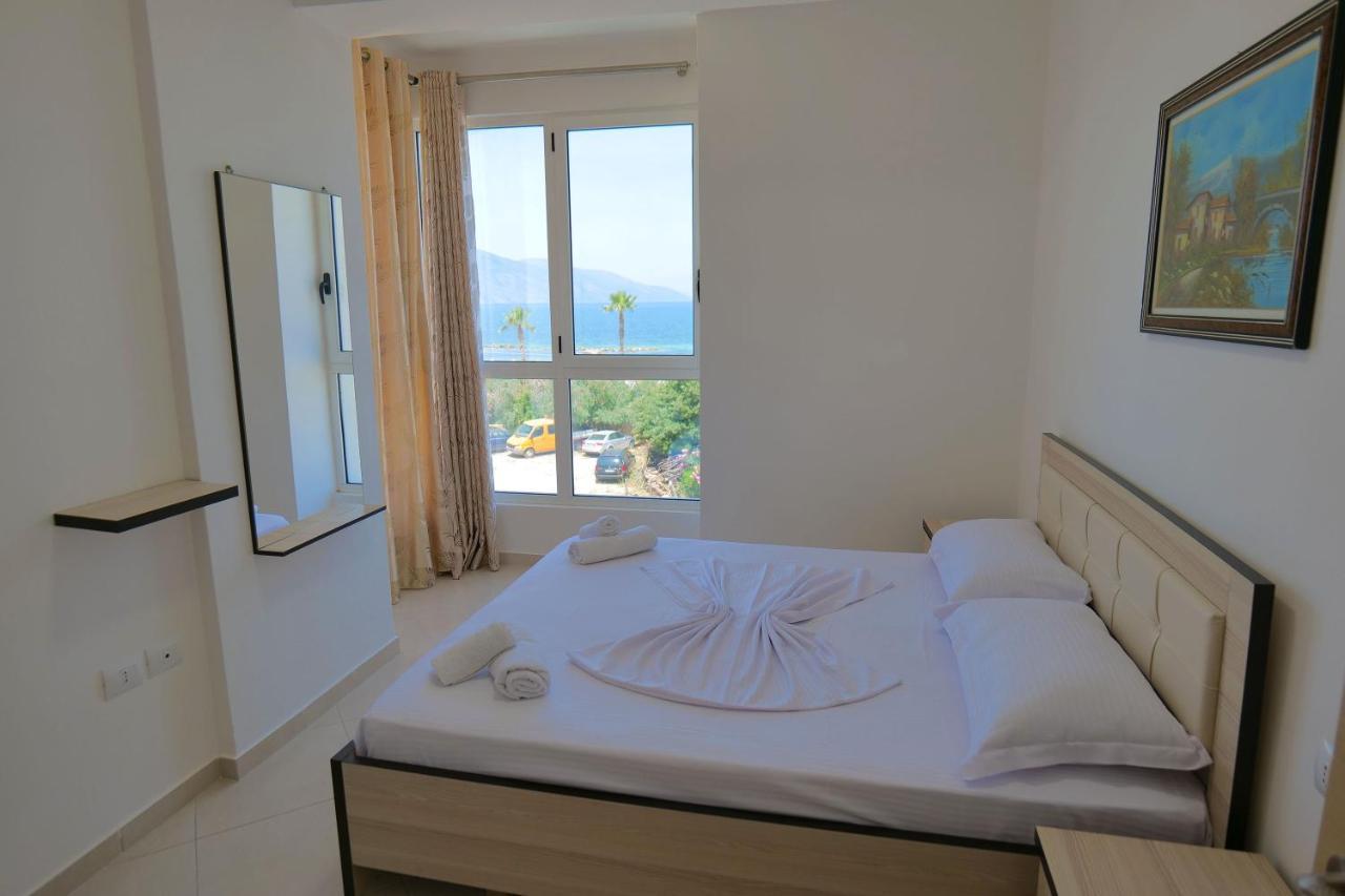 Apartament Almare *